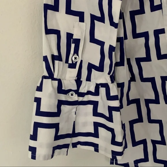 Tizzie Geometrical Print Button Down Top - Picture 6 of 10